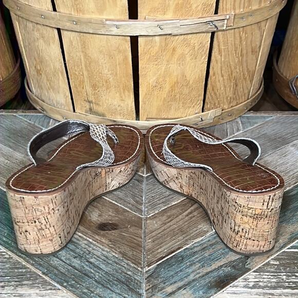 Sam Edelman Romy Metallic Snakeskin Leather Cork Wedge Thong Sandal Women Size 8 - Picture 8 of 11